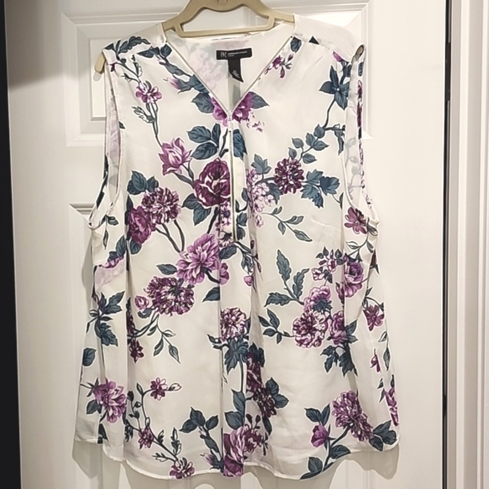 INC purple floral tank with front zip 3x